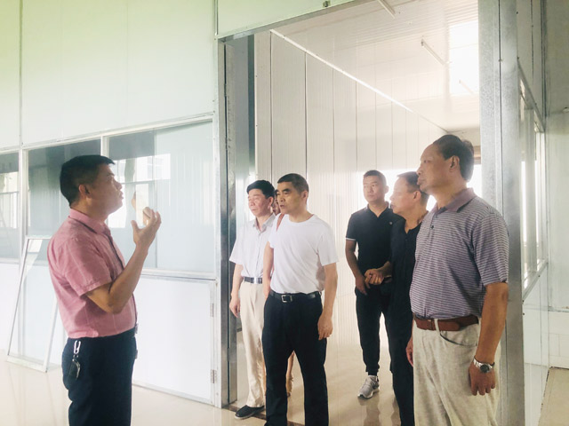 領(lǐng)導關(guān)懷